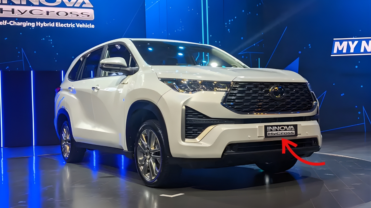 Toyota Innova Hycross